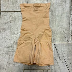 Spanx Higher Power Short Nude Large NWOT or 📦